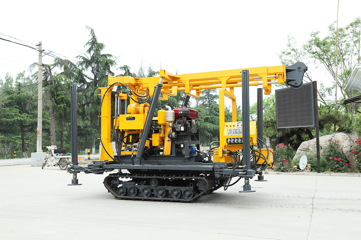 <b>What points should be paid attention to in the construction of water well drilling rig?</b>